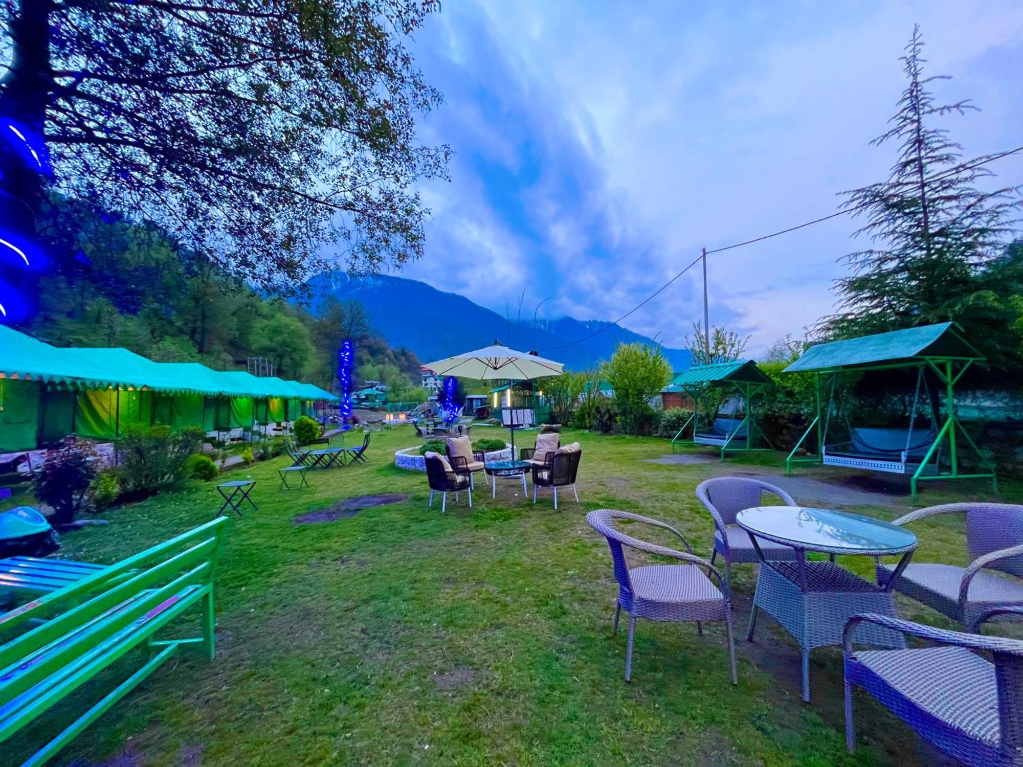 Himalayan Riverside Swiss Cottage Tents, Manali Kültér fotó