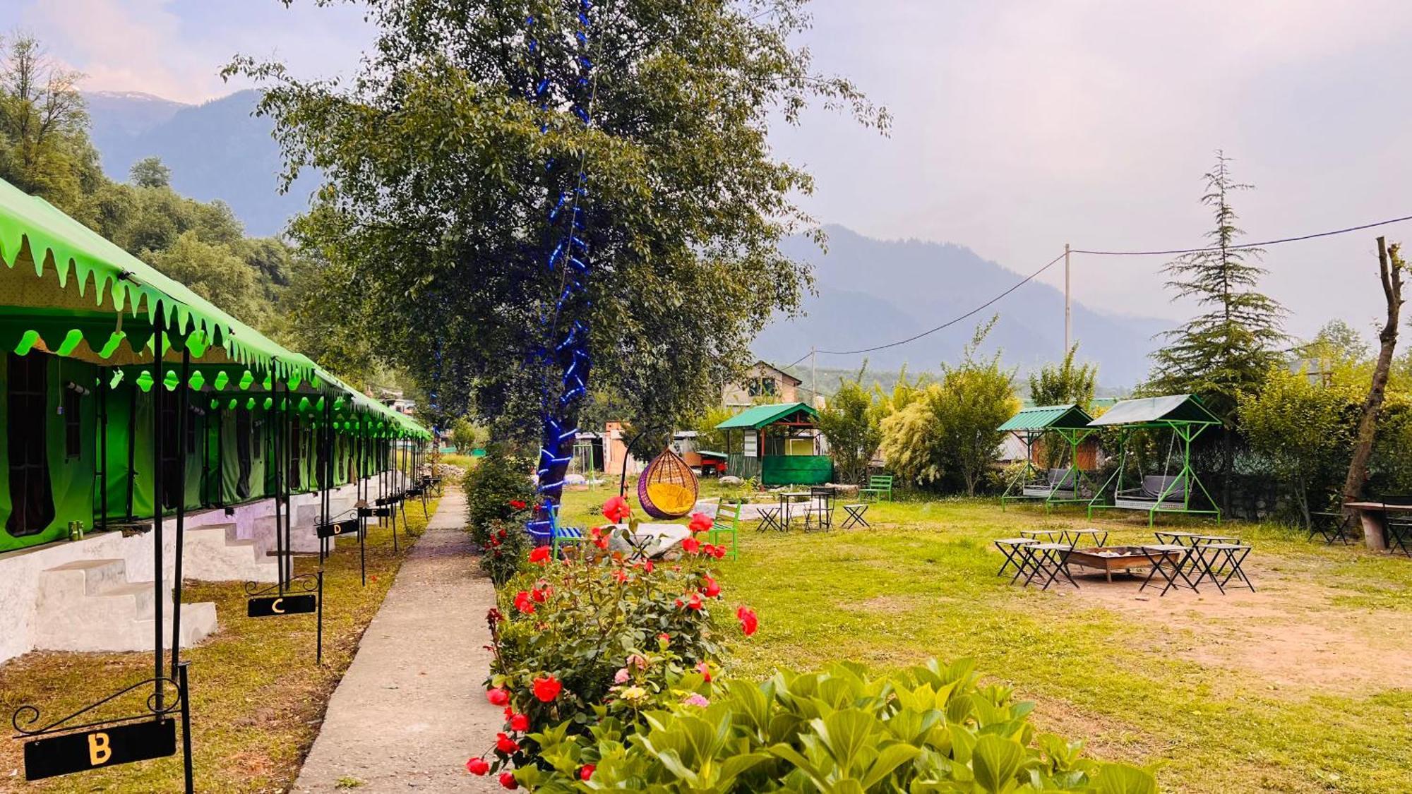 Himalayan Riverside Swiss Cottage Tents, Manali Kültér fotó