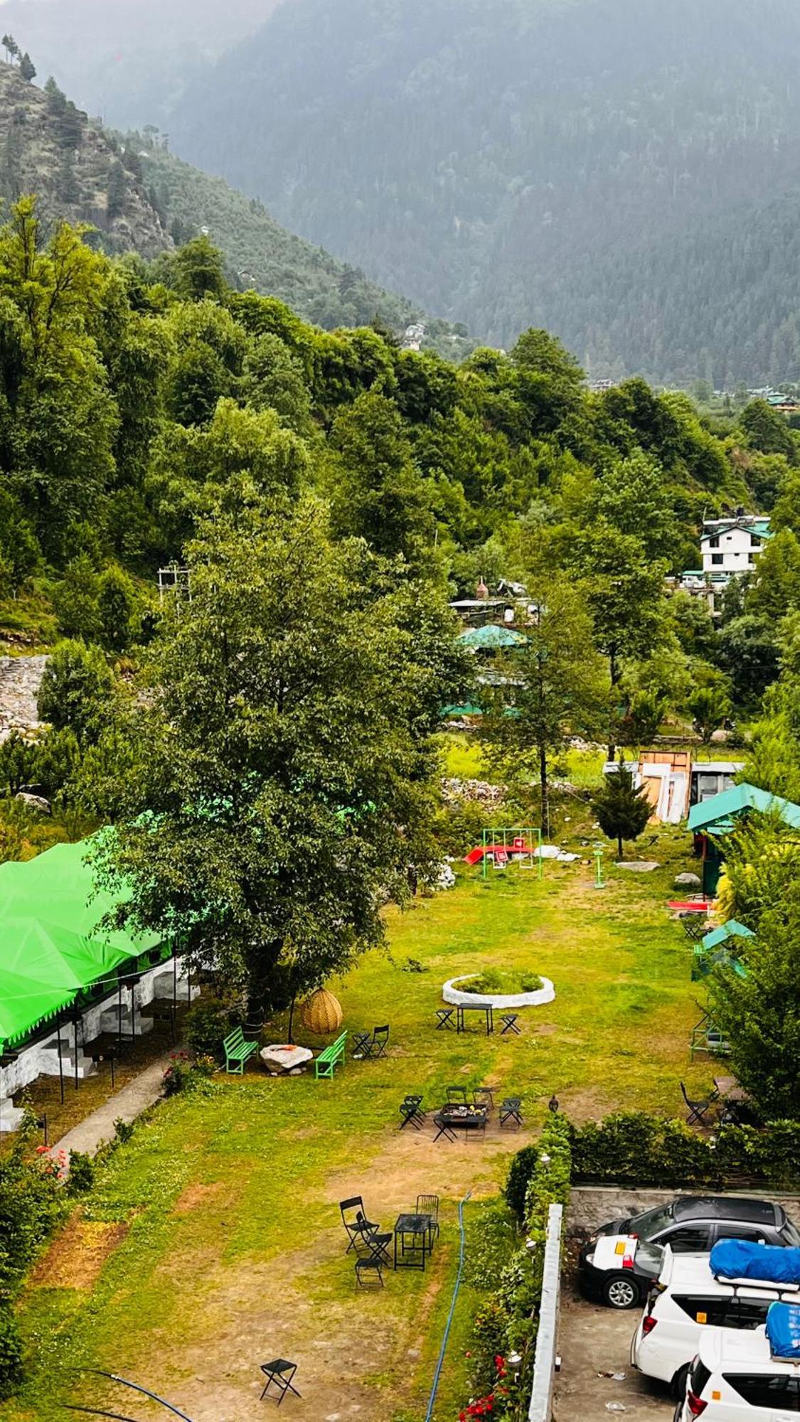 Himalayan Riverside Swiss Cottage Tents, Manali Kültér fotó